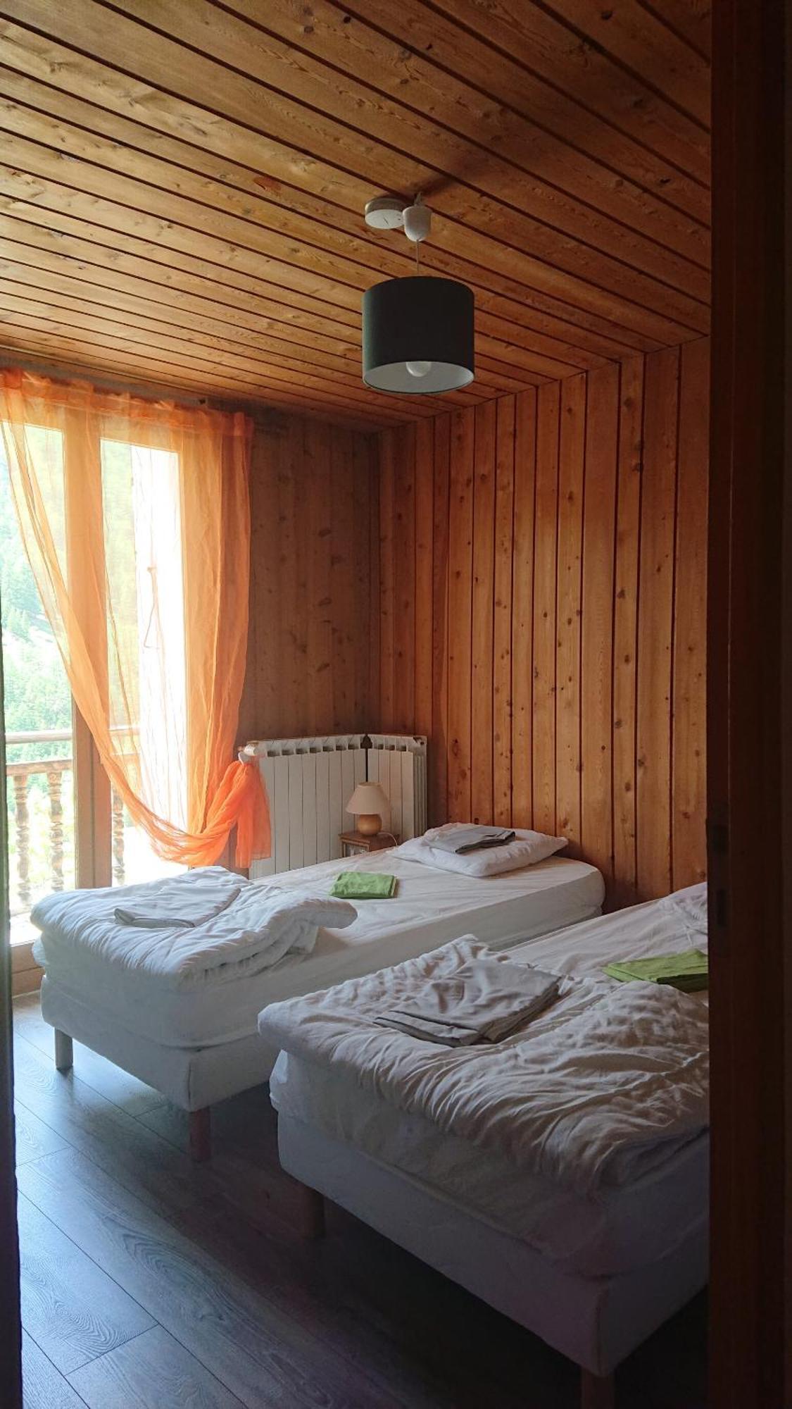 Auberge Les 1000 Cols, Anciennement Val D Azur Molines-en-Queyras Szoba fotó
