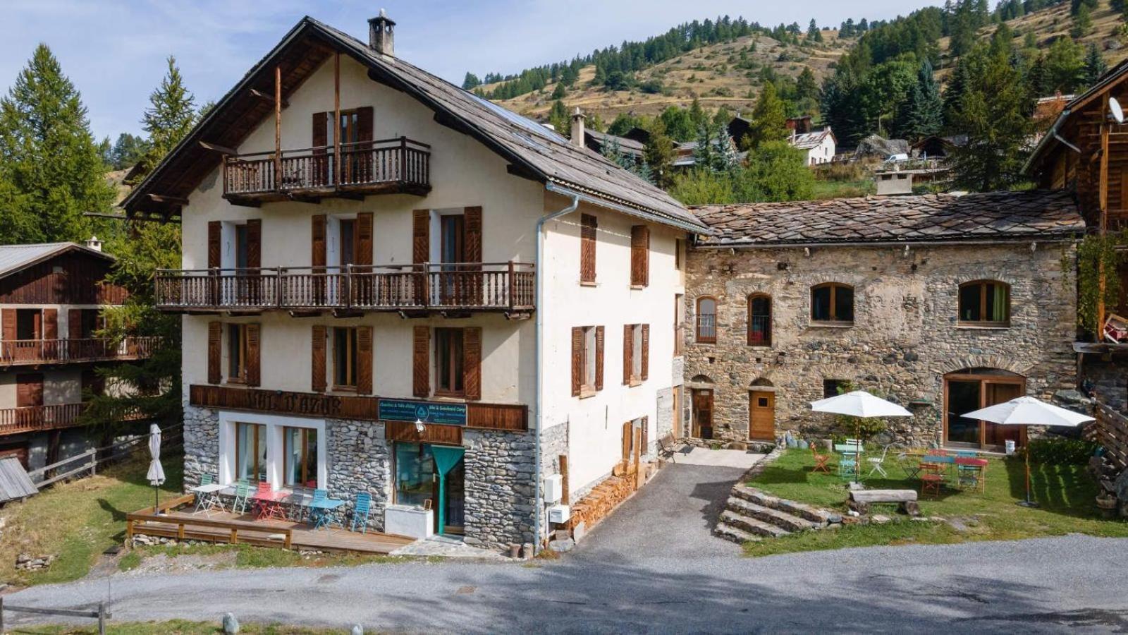 Auberge Les 1000 Cols, Anciennement Val D Azur Molines-en-Queyras Kültér fotó